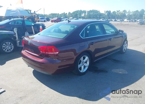 2013 Volkswagen Passat 2.5L Se from USA, damaged, VIN 1VWBP7A36DC084249